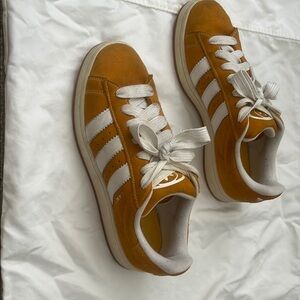 Adidas Campus sneakers - mustard
